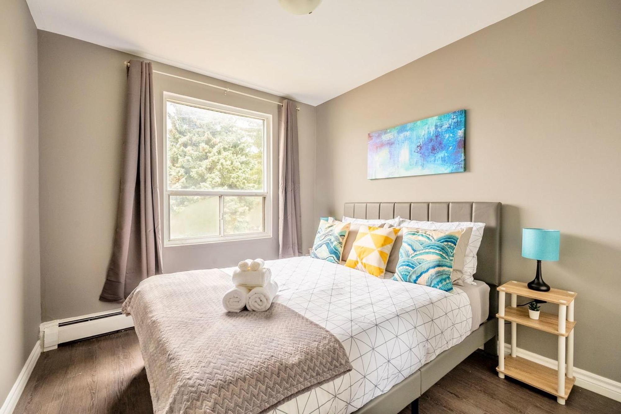 해밀턴 Newly Renovated 2Br Unit In Glenview West 아파트 외부 사진